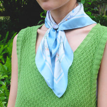 Load image into Gallery viewer, StephyDesignHK Hyacinthus orientalis scarf&amp; scarf Ring Gift Set
